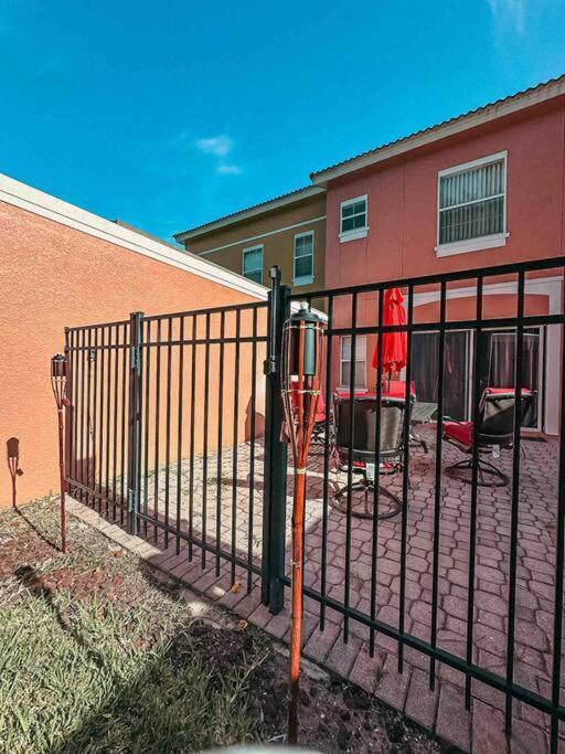 Ultimate Vacation Villa Near Disney Townhouse Киссимми Экстерьер фото